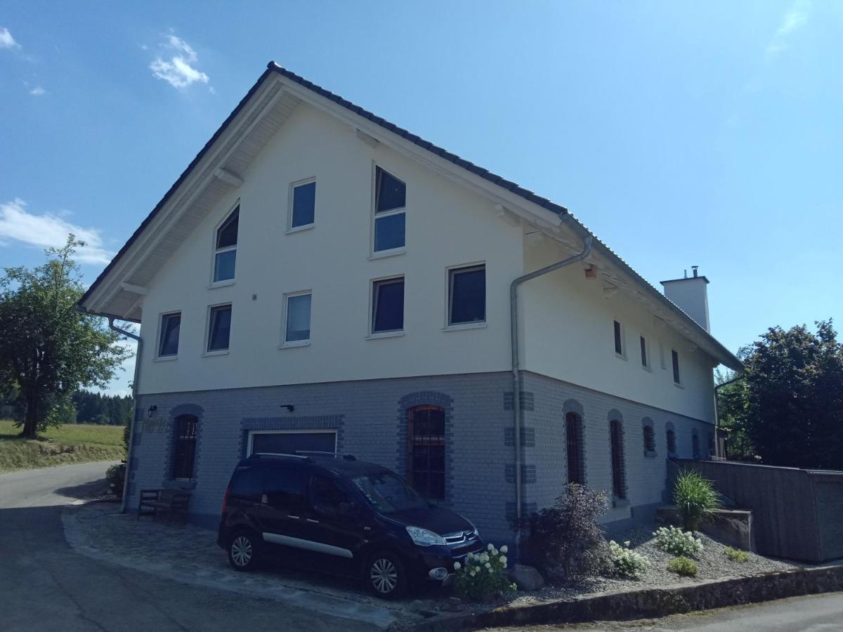 Gruenes Allgaeu Simon Held Opfenbach Bagian luar foto